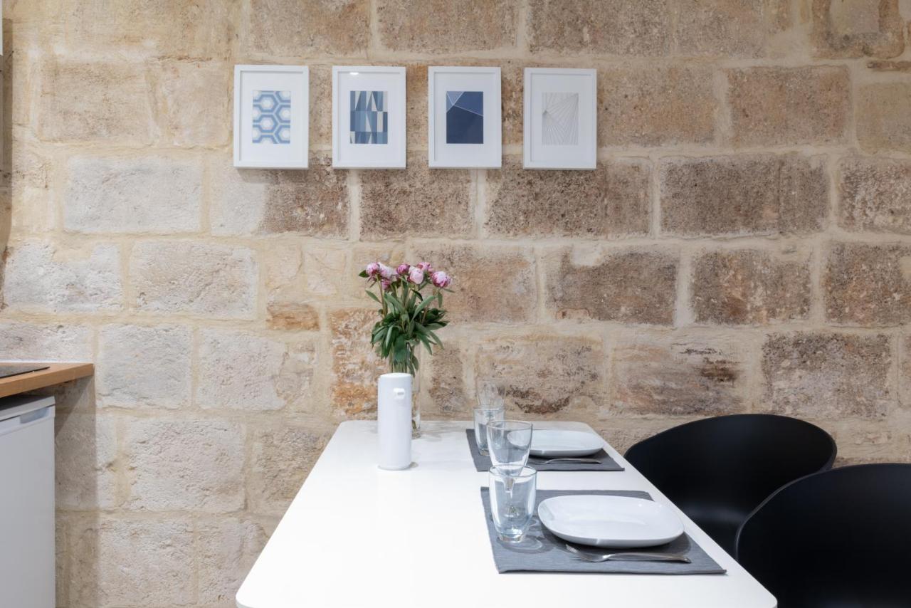 Design & Cosy - Centre Historique Ecusson Apartment Montpellier Exterior photo